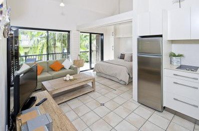 Julians Apartments - Accommodation Adelaide 4