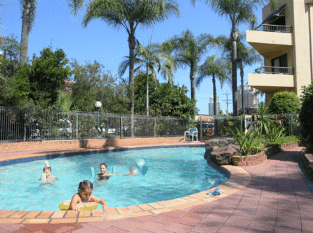Grangewood Court Holiday Apartments - Accommodation Adelaide