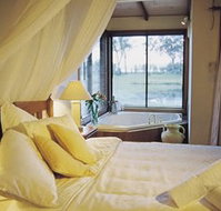 Lake Weyba Cottages - Accommodation Adelaide