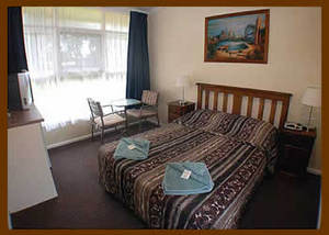 Southern Right Motor Inn - Accommodation Adelaide 1