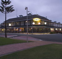 Grand Tasman Hotel - Accommodation Adelaide
