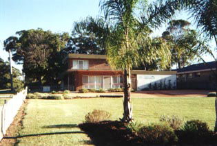 Browns Mountain NSW Accommodation Adelaide