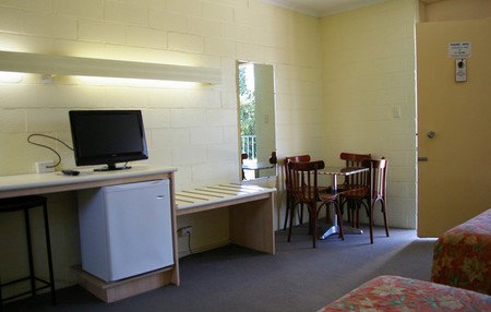 Mulgrave Court Motor Inn - Accommodation Adelaide 2