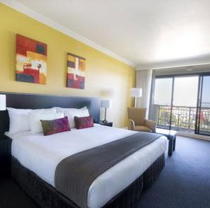Crowne Plaza Norwest - Accommodation Adelaide 3