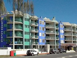 Grand Palais Beachside Resort - Accommodation Adelaide 8