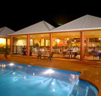 Reef Resort - Accommodation Adelaide