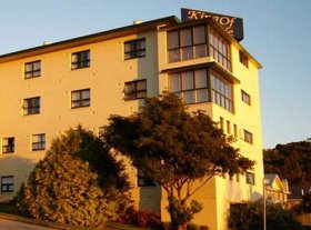 Menai Hotel - Accommodation Adelaide 0