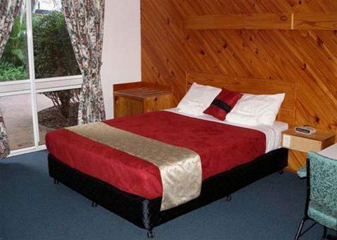 Bert Hinkler Motor Inn - Accommodation Adelaide 0