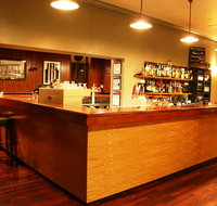 Royal Standard Hotel - Accommodation Adelaide