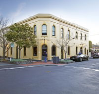 College Lawn Hotel - Accommodation Adelaide