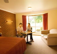 AAt 28 GOLDSMITHGolden Chain Motel - Accommodation Adelaide