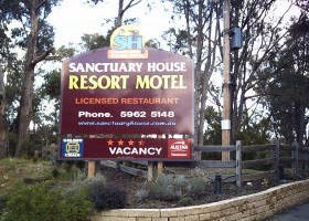 Sanctuary House Resort Motel - Healesville - Accommodation Adelaide 1