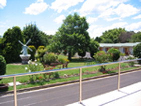 Golden Chain Beachway Motel And Restaurant - Accommodation Adelaide 0