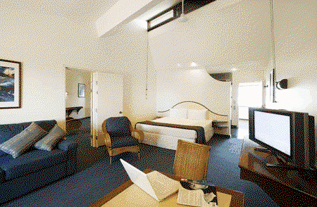Beach Hotel Resort - Accommodation Adelaide 3