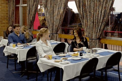 Tudor Inn Motel - Accommodation Adelaide 1