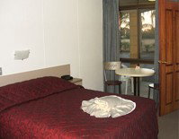 The Edge Hotel - Accommodation Adelaide 3