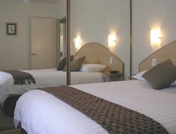 Bay Beach Motel - Accommodation Adelaide 0
