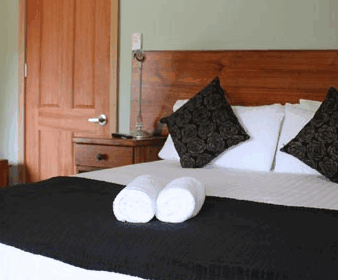 Tullah TAS Accommodation Adelaide