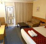 The Commodore Regent - Accommodation Adelaide