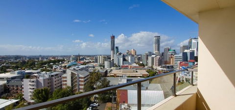 Summit Apartments Hotel - Accommodation Adelaide 3