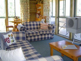 Mudgegonga VIC Accommodation Adelaide