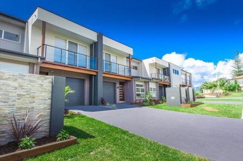 Escape At Nobbys - Accommodation Adelaide 2