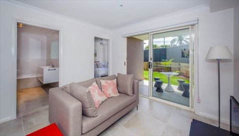 Escape At Nobbys - Accommodation Adelaide 6