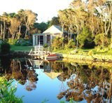 Stanley Lakeside Spa Cabins - Accommodation Adelaide 1