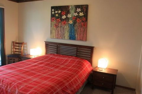 Mossy Point Holiday Rentals - Accommodation Adelaide 2