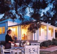 Lillians On Lovedale - Accommodation Adelaide