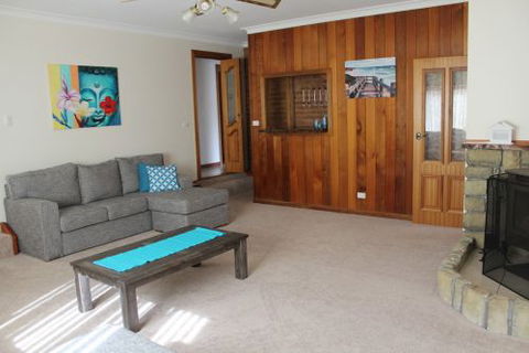 Tomakin Beach House - Accommodation Adelaide 8