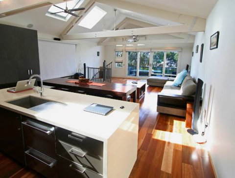 On Great Ocean Road - Accommodation Adelaide 2