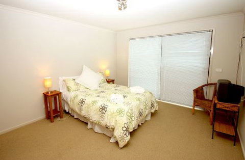 Otway Getaways - Accommodation Adelaide 1
