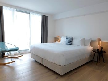 QT Bondi - Accommodation Adelaide 2