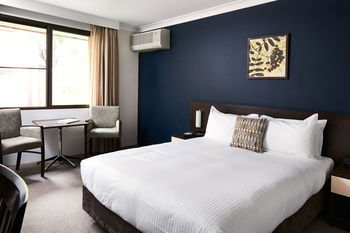 175 (formerly Wesley Lodge) - Accommodation Adelaide 4