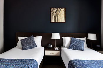 175 (formerly Wesley Lodge) - Accommodation Adelaide 10