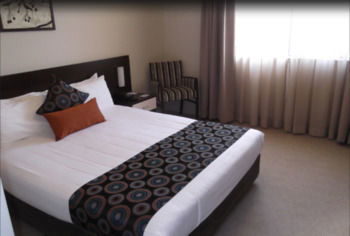 175 (formerly Wesley Lodge) - Accommodation Adelaide 14