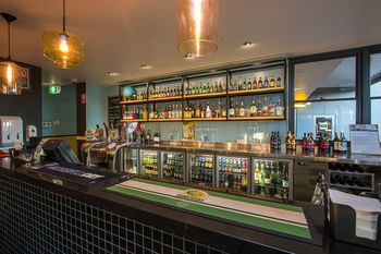 Alpha Hotel Eastern Creek - Accommodation Adelaide 25