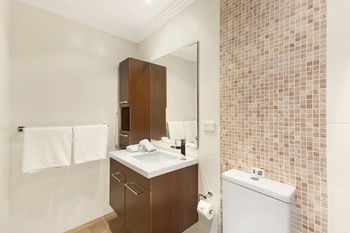 Checkers Resort & Conference Centre - Accommodation Adelaide 4