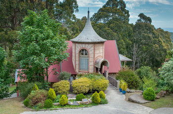 A Camelot Tower & Penthouse - Accommodation Adelaide 30