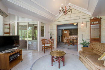 A Camelot Tower & Penthouse - Accommodation Adelaide 43