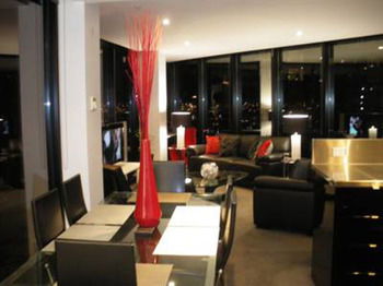 Docklands Executive Apartments - Accommodation Adelaide 2