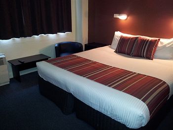 Urban Central Accommodation - Hostel - Accommodation Adelaide 1