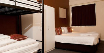 Urban Central Accommodation - Hostel - Accommodation Adelaide 7