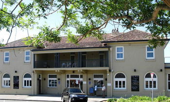 The Huskisson - Accommodation Adelaide 20