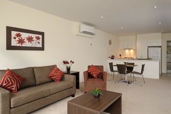 Apartments @ Glen Central ViQi - Accommodation Adelaide 9