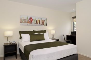 Apartments @ Glen Central ViQi - Accommodation Adelaide 11