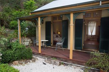Tizzana Winery Bed & Breakfast - Accommodation Adelaide 3