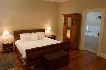 Tizzana Winery Bed & Breakfast - Accommodation Adelaide 11