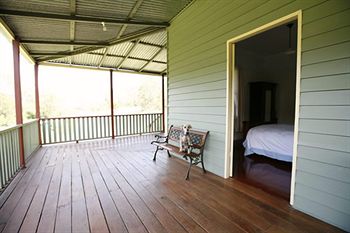 Singletons Retreat - Accommodation Adelaide 7